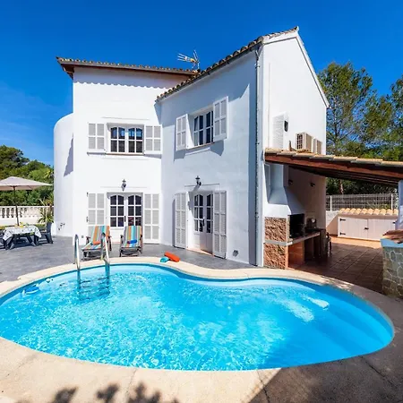 Sacalma Con Piscina Privada Villa *